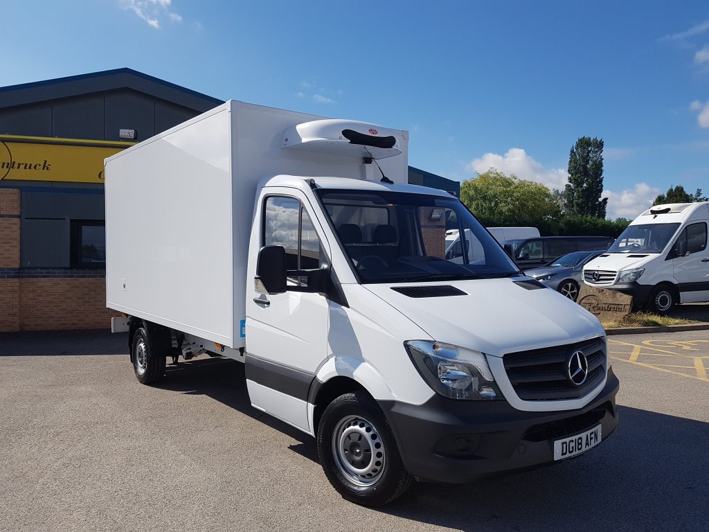 Large refrigerated box van